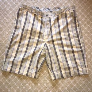 NWOT Tommy Bahama Silk Cotton Short 40